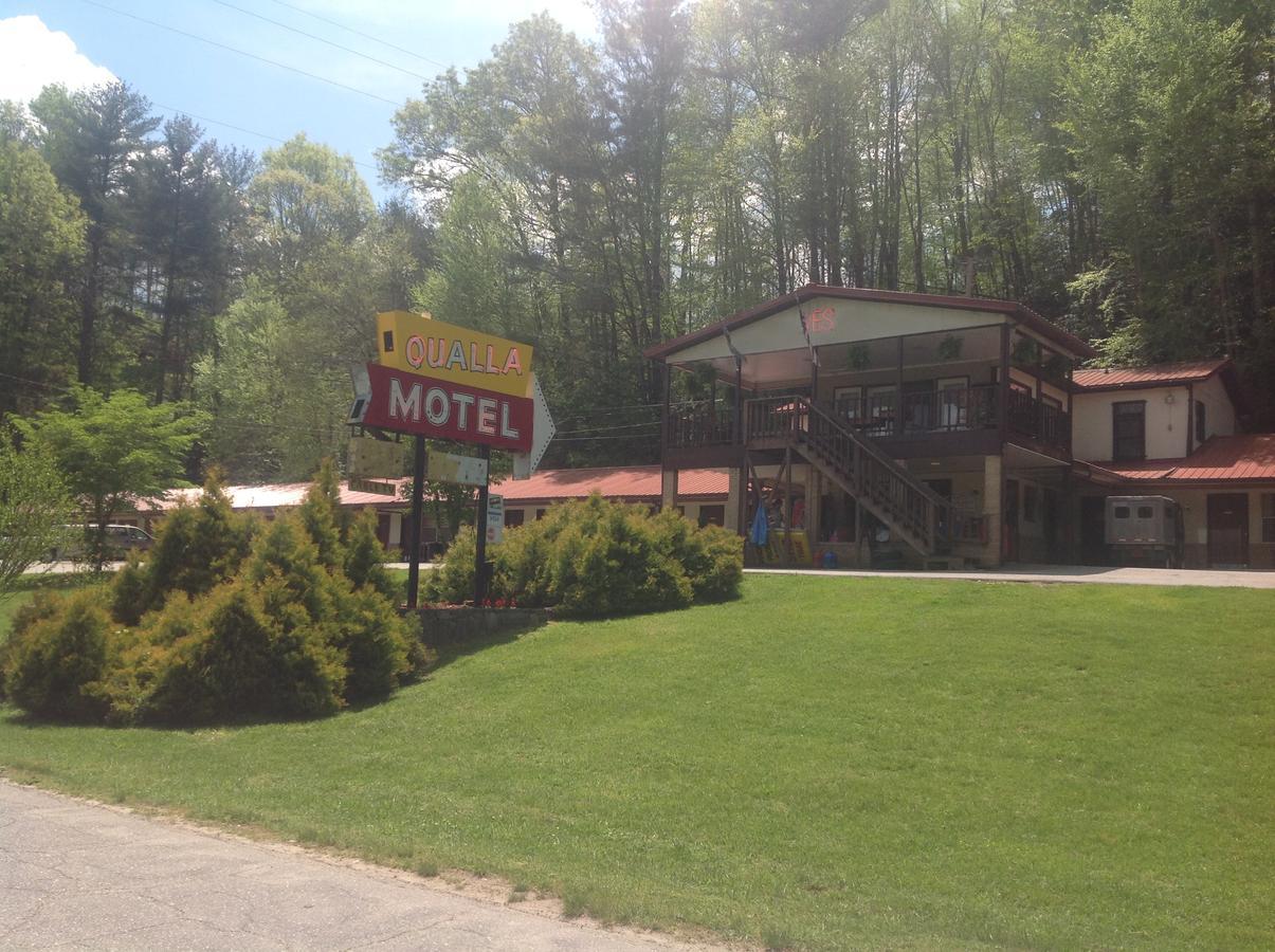 Qualla Cabins And Motel Cherokee Near Casino Whittier Εξωτερικό φωτογραφία